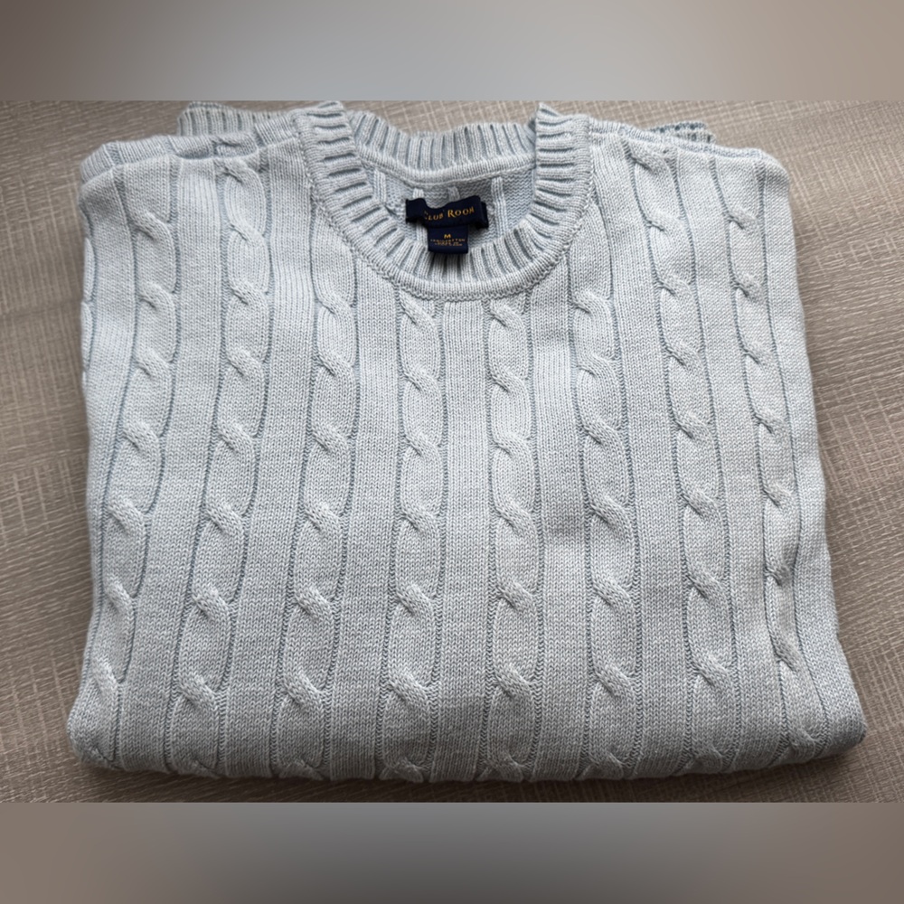 Club Room Men's Cable-Knit Cotton Crew Neck Sweater. Size Medium